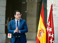 Aguado aboga porque haya movilidad entre CCAA con una PCR negativa: "¿Por qué pueden llegar franceses pero no vascos?"