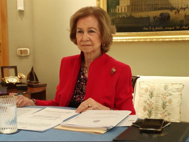 La Reina Sofía ha presidido la reunión anual del Patronato de la Escuela Superior de Música que lleva su nombre