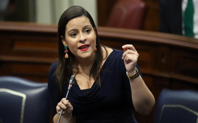 Archivo - La consejera de Turismo, Industria y Comercio del Gobierno de Canarias, Yaiza Castilla