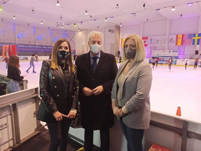 Visita del Ayuntamiento de Granada al pabellón deportivo Mulhacén