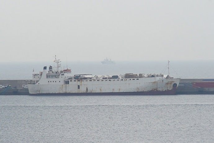 El buque Karim Allah en la Dársena de Escombreras