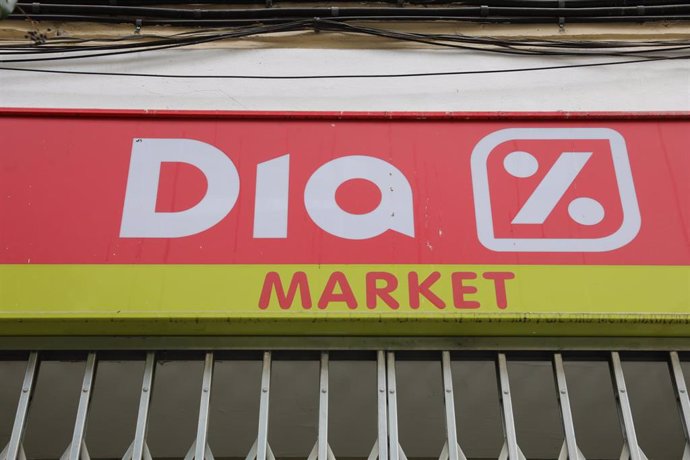 Archivo - Supermercado DIA. 