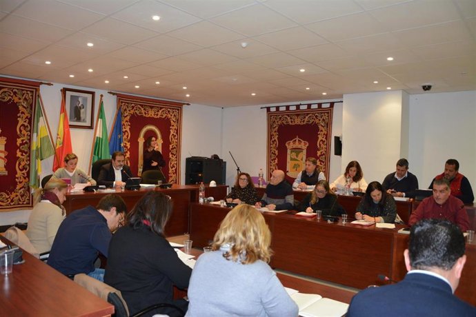 Archivo - Pleno del Ayuntamiento de Bormujos