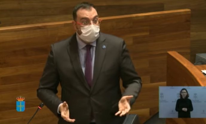 El presidente del Principado de Asturias, Adrián Barbón