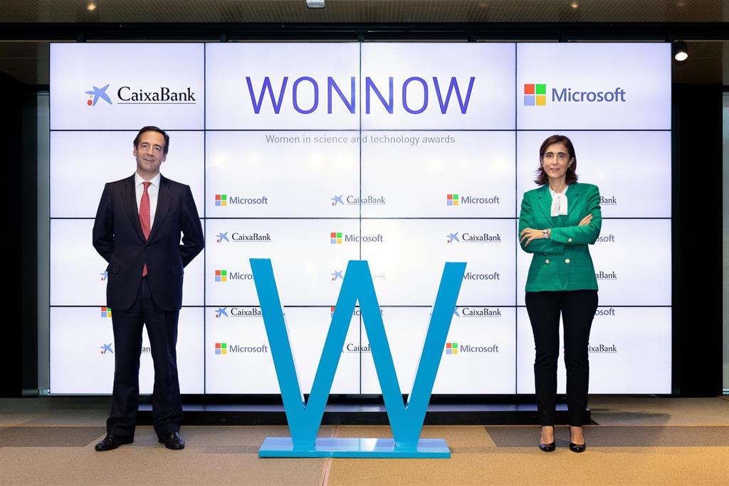 CaixaBank and Microsoft Ibérica reward the best Stem students in Spain