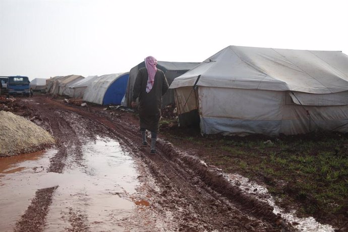 Campo de desplazados en el noroeste de Siria