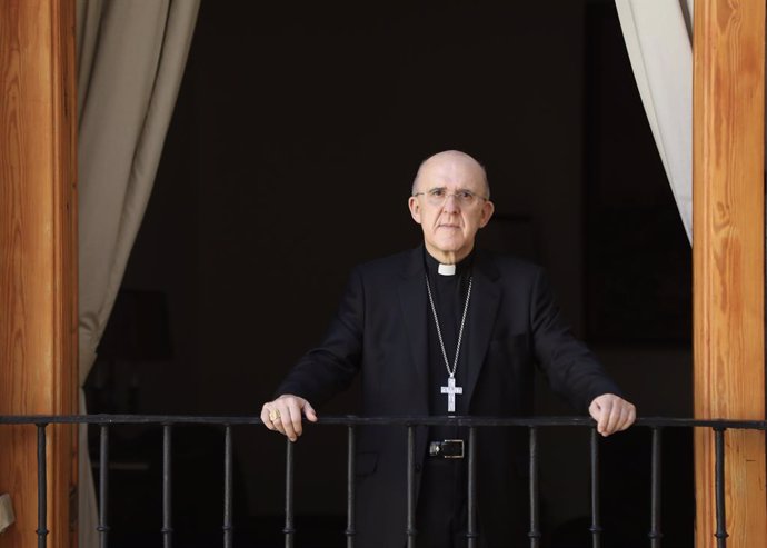 Archivo - Retratos del arzobispo de Madrid, Carlos Osoro, tras una entrevista para Europa Press en la sede del Arzobispado, en Madrid (España), a 11 de septiembre de 2020.