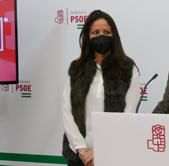 La alcaldesa de Fuente Obejuna (Córdoba), la socialista Silvia Mellado, en la sede de su partido.