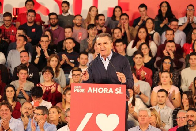 Archivo - El secretario general del PSOE-M, José Manuel Franco, en el cierre de campaña del 10N.