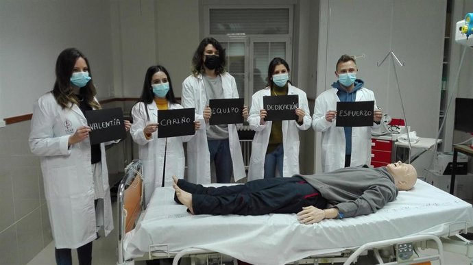 Alumnos del Grado en Enfermería la Universidad Católica de Ávila han grabado un corto para presentarlo a los Premios Hygeia, el Festival de Cortos de Enfermería y Fisioterapia.