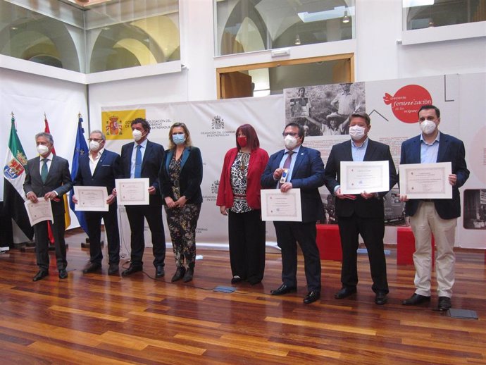 Entrega de las Medallas al Mérito de Protección Civil de Extremadura