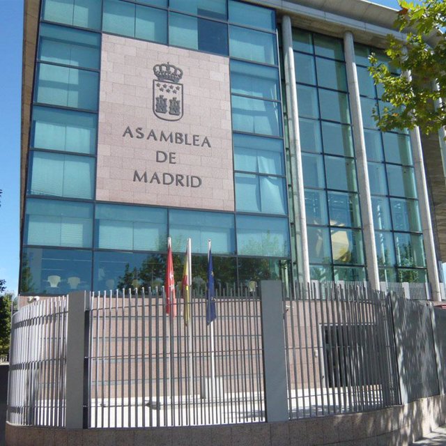 Archivo - Fachada de la Asamblea de Madrid