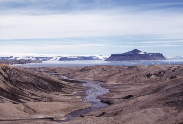 Paraje de la isla Seymour donde se hallaron las formas de hojas fosilizadas