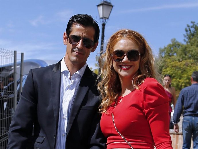 Archivo - Víctor Janeiro y Beatriz Trapote