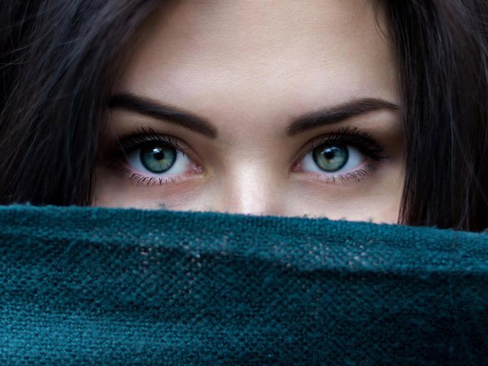 Las bolsas y ojeras influyen en el buen aspecto de tu mirada y de tu rostro en general