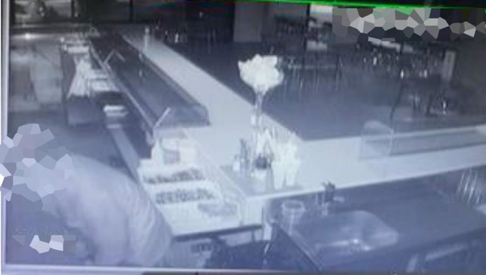 : Nota Prensa: "La Policía Nacional Detiene Al Presunto Autor De Haber Robado Forzando La Puerta De Entrada De La Cafetería De Un Hospital De La Capital "