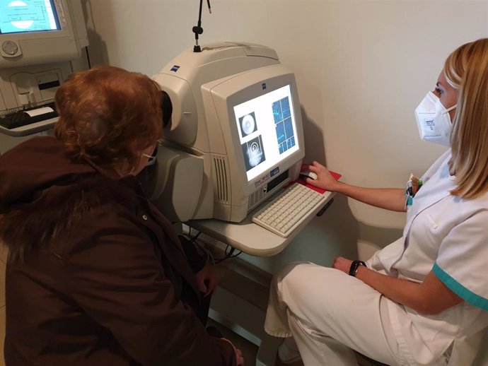 Revisión oftalmológica por glaucoma en un hospital
