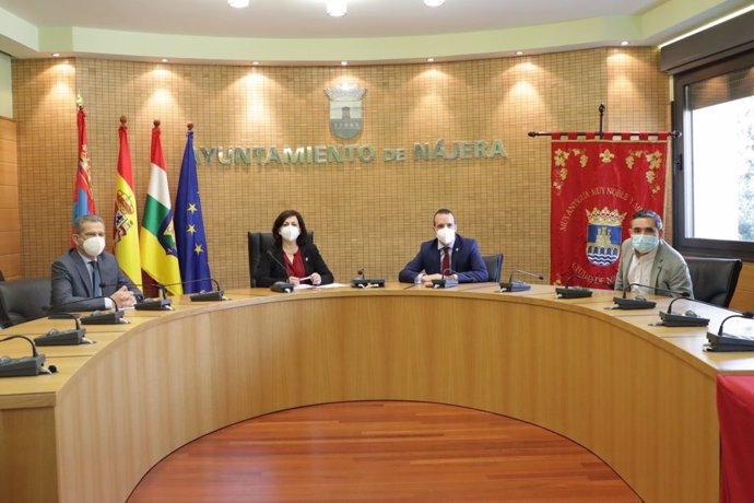 Andreu presenta los presupuestos regionales para Nájera y comarca