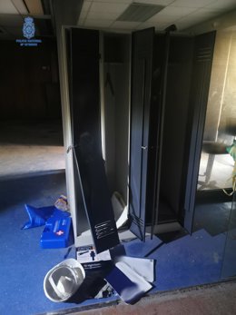 La Policía Nacional Detiene A Cinco Personas Por Un Delito De Robo Con Fuerza