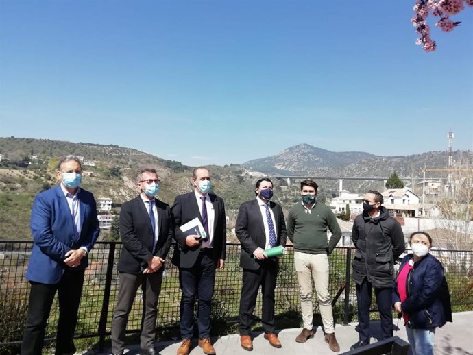 Visita de la Junta a Huétor Santillán