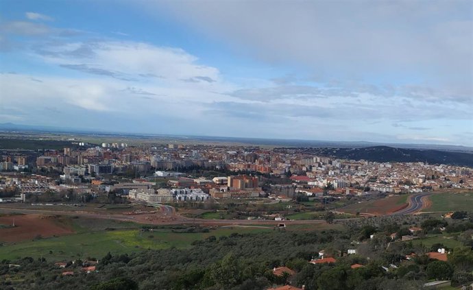 La Ronda Sureste de Cáceres mantiene el plazo de finales de marzo para su conclusión