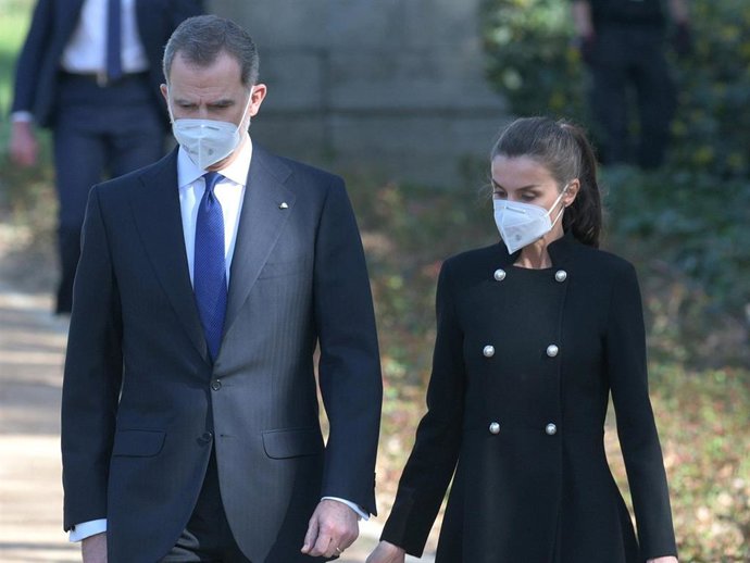 DON FELIPE VI Y DOÑA LETIZIA