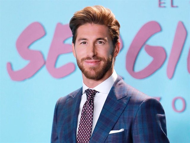 Sergio Ramos arropado por su mujer y sus tres hijos, acude al preestreno del documental sobre su vida,Image