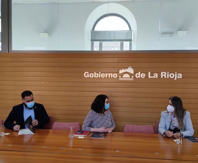 Convenio Gobierno riojano con URWNA