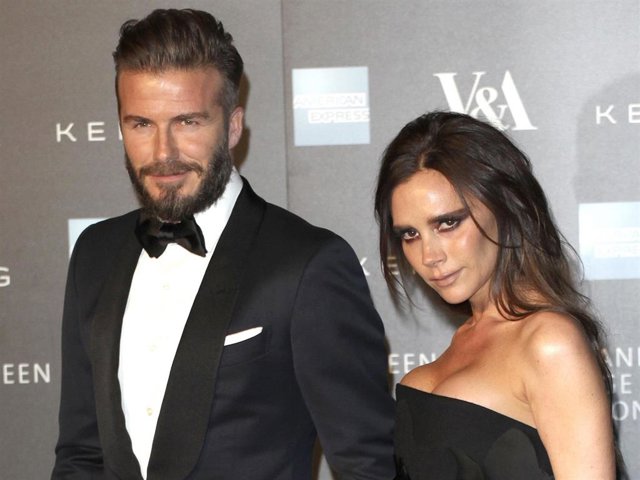 Archivo - David y Victoria Beckham, una de las parejas más glamourosas, en una fiesta celebrada en Londres
