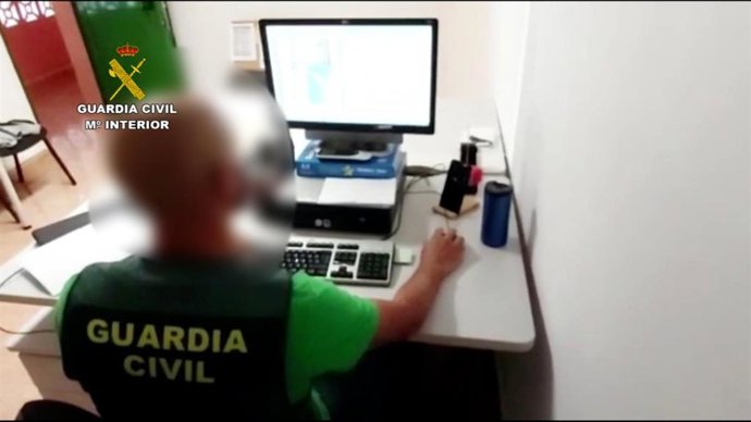 La Guardia Civil esclarece dos delitos de hurto en los que se drogaba a sus víctimas para robarles