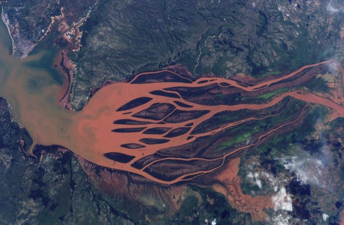 Desembocara del río Betsiboka, en Madagascar