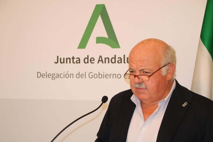 Archivo - El consejero de Salud y Familias de la Junta de Andalucía, Jesús Aguirre, en una imagen de archivo.