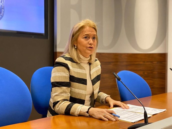 Archivo - La portavoz de Vox en el Ayuntamiento de Oviedo, Cristina Coto.