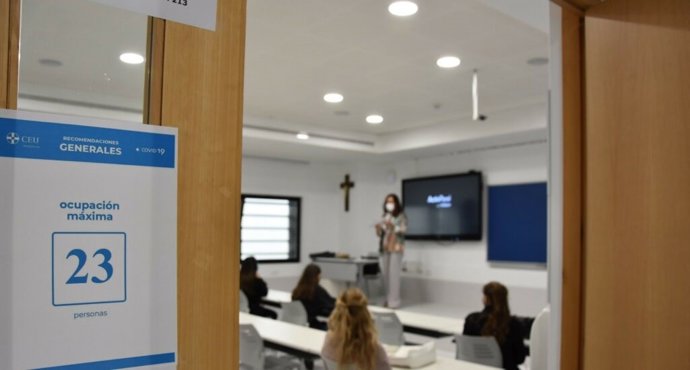 El Centro de Estudios Universitarios Cardenal Spínola CEU vuelve a las clases presenciales a partir del lunes.