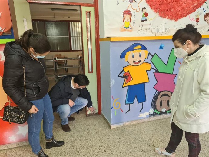 José Luis García (PP), en el CEIP 'Fray Bartolomé de las Casas'