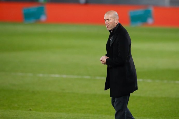 Zinedine Zidane, head coach of Real Madrid, gestures during the the spanish league, La Liga Santander, football match played between Real Madrid and Real Sociedad at Alfredo Di Stefano stadium on march 01, 2021, in Valdebebas, Madrid, Spain.