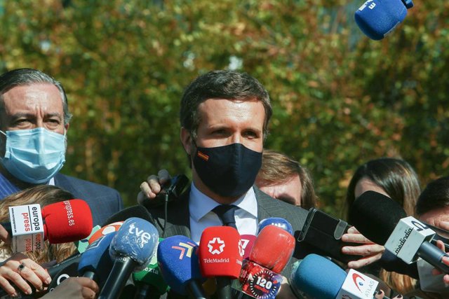 El presidente del PP, Pablo Casado, en el acto de la Asociación de Víctimas del Terrorismo por el ‘Día Europeo de las Víctimas del Terrorismo’ con motivo del 17 aniversario del atentado del 11-M. En Madrid (España), a 11 de marzo de 2021. 