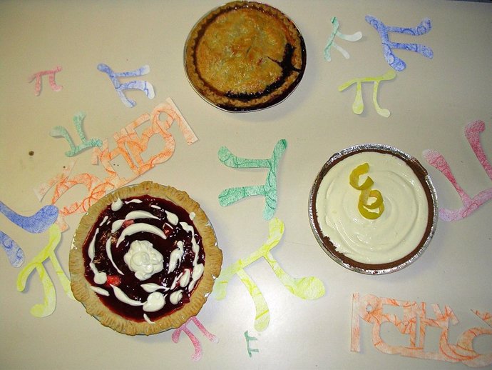 Tartas de celebración del Dí de Pi en el Massachusetts Institute of Technology