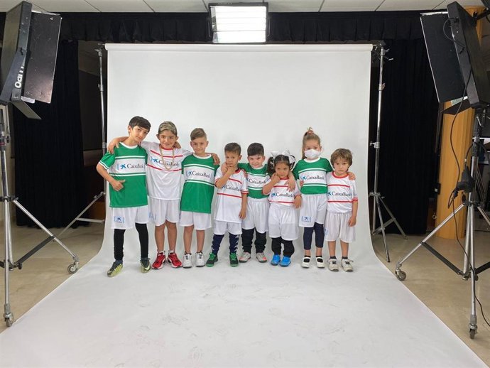 Los niños sevillanos del "once virtual" del derbi del domingo