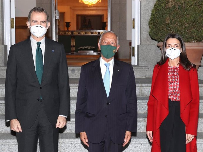 LOS REYES CON EL PRESIDENTE DE PORTUGAL