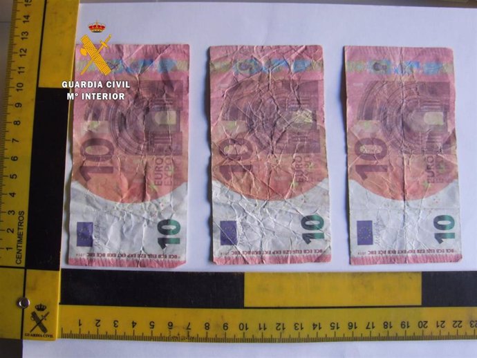 Billetes falsos utilizados por el investigado