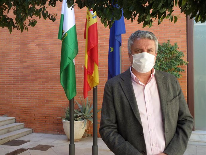 El delegado de Salud y Familias de la Junta de Andalucía en Almería, Juan de la Cruz Belmonte