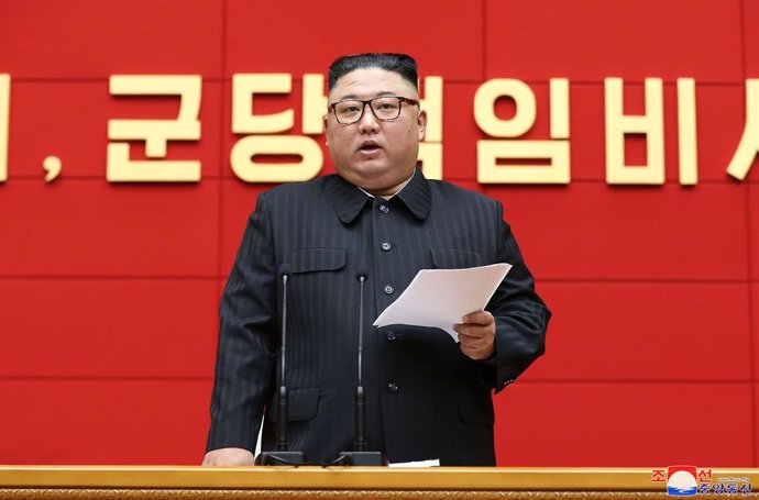 HANDOUT - 03 March 2021, North Korea, Pyongyang: A photo provided by North Korea's state news agency KCNA on 4 March 2021 shows North Korean leader Kim Jong-un speaking during a meeting of secretaries of the Workers' Party of Korea in charge of cities a