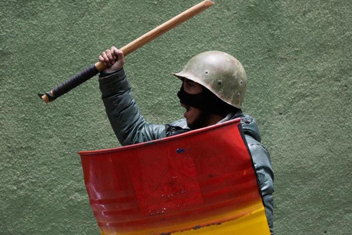 Archivo - Protestas contra el presidente boliviano Evo Morales en noviembre de 2019