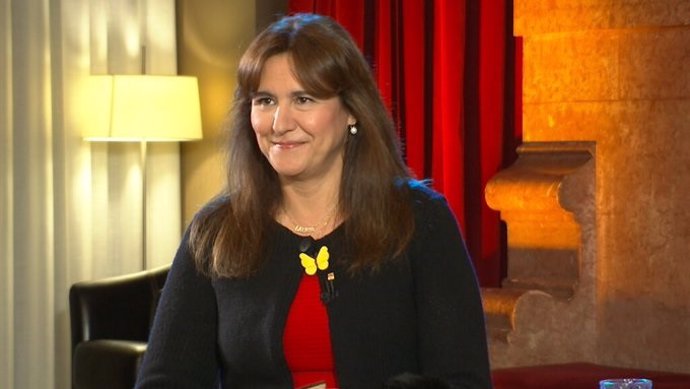 Laura Borrs, presidenta del Parlament, entrevistada en Tv3