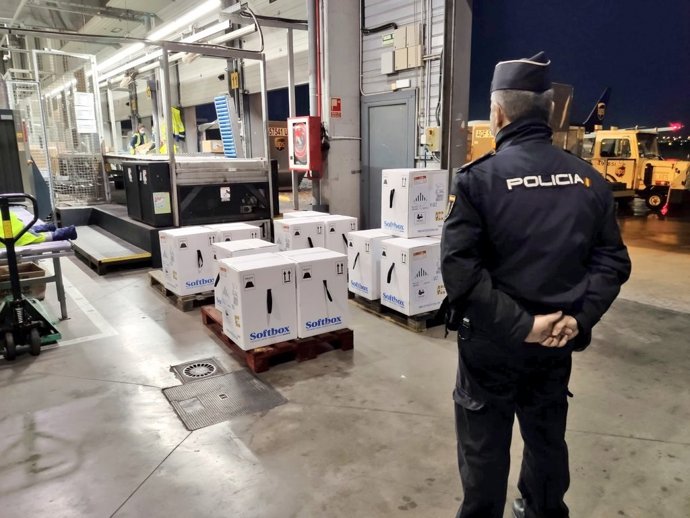 Cvirus.- La Comunitat arranca la semana con una nueva remesa de vacunas: 54.990 dosis de Pfizer