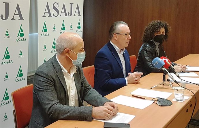 Dujo analiza en rueda de prensa el laudo de arbitraje sobre el incumplimiento del AMI por parte de Azucarera