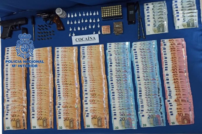 Rtdo. Nota De Prensa, Audio E Imagen "Policía Nacional Detiene A Una Persona Por Distribución De Cocaína A Domicilio"