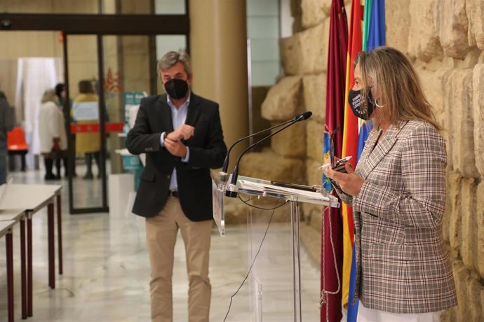 Isabel Albás y Miguel Ángel Torrico