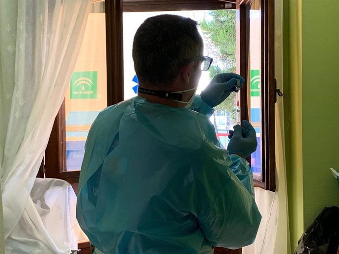 Una vacuna lista para administrarse.